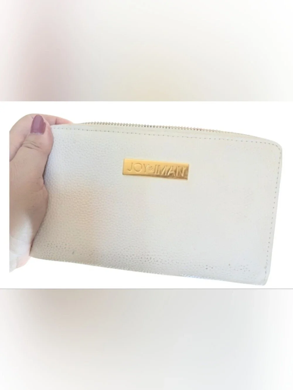Joy & Iman Cream Pebble Leather Wallet/Clutch W Gold Accents. Many Card Slots.